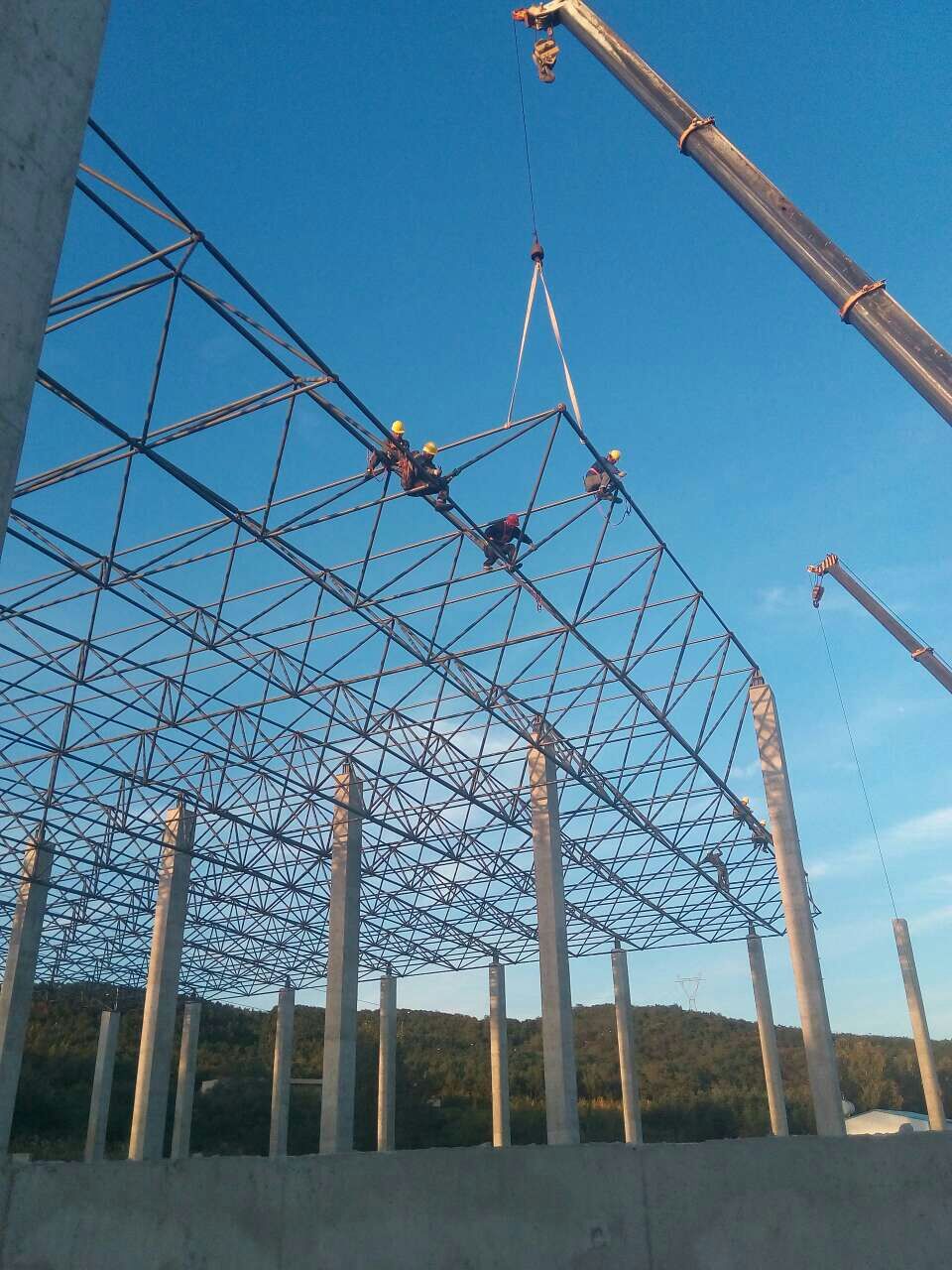 枣阳物流园网架